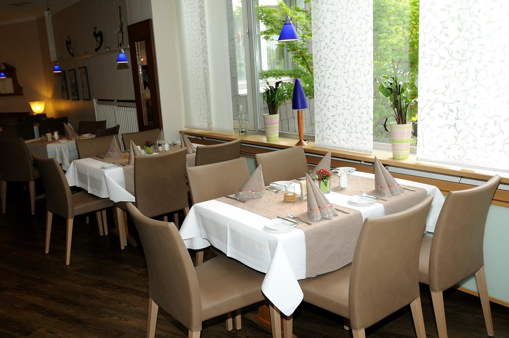 Hotel Dahl Wachtberg Екстер'єр фото
